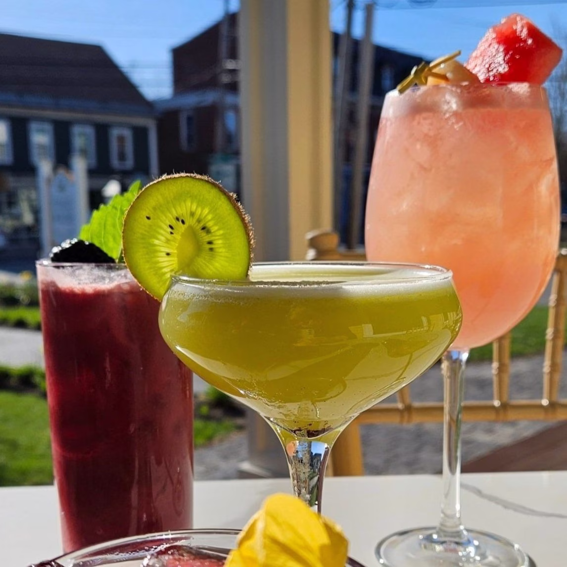 Dufour • cocktails & provisions